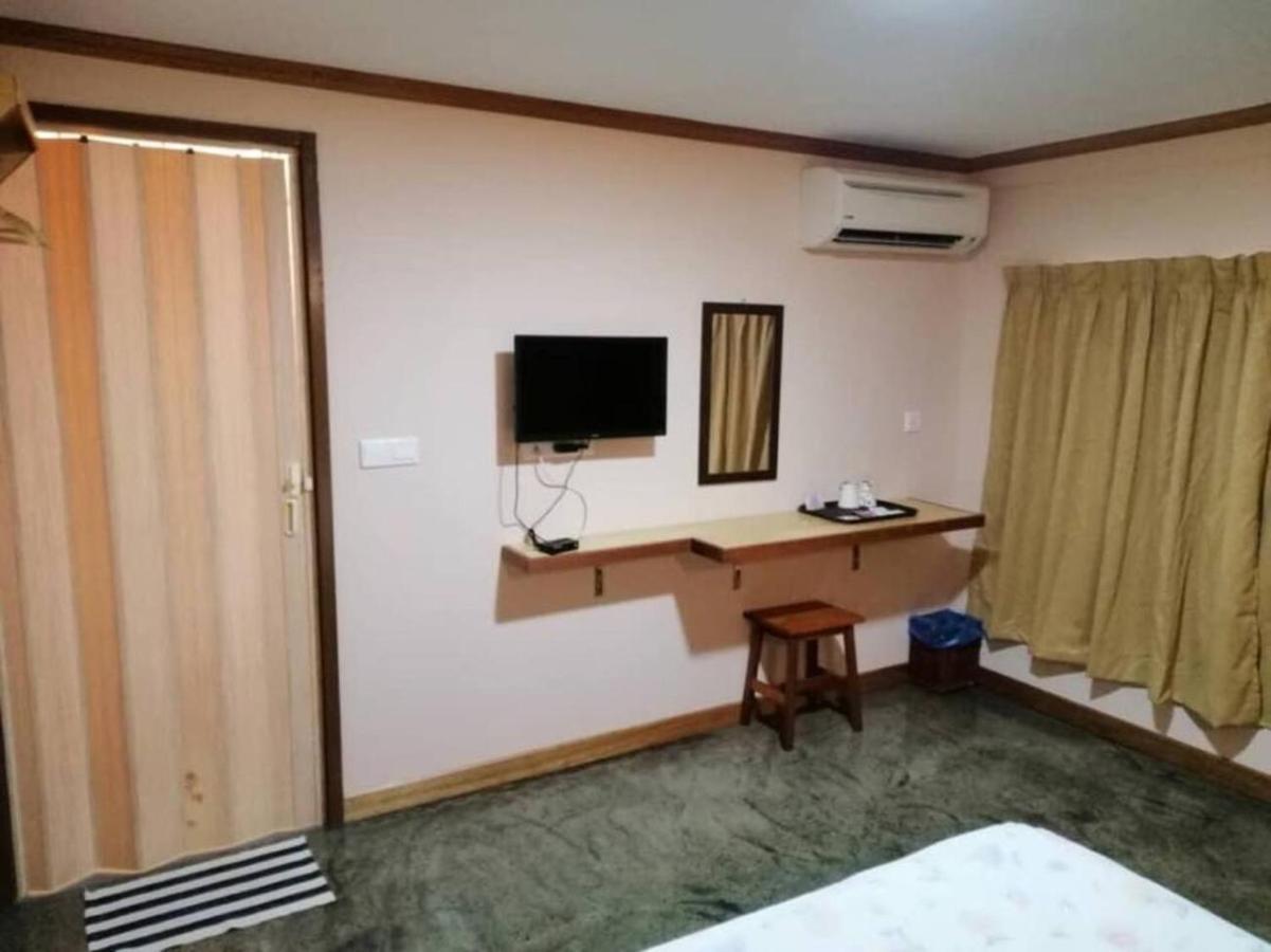Seaside Travellers Inn Kinarut Bagian luar foto