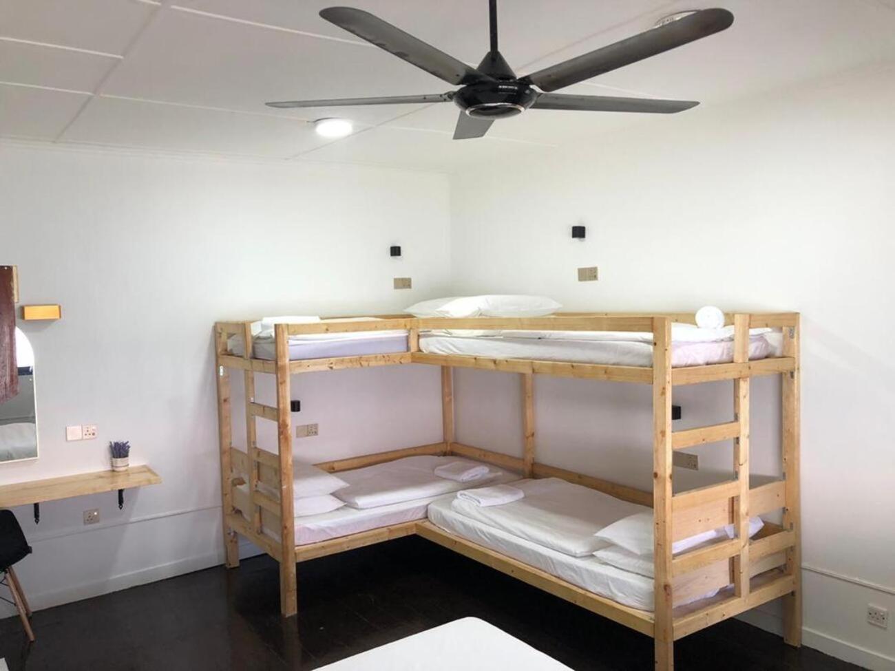 Seaside Travellers Inn Kinarut Bagian luar foto