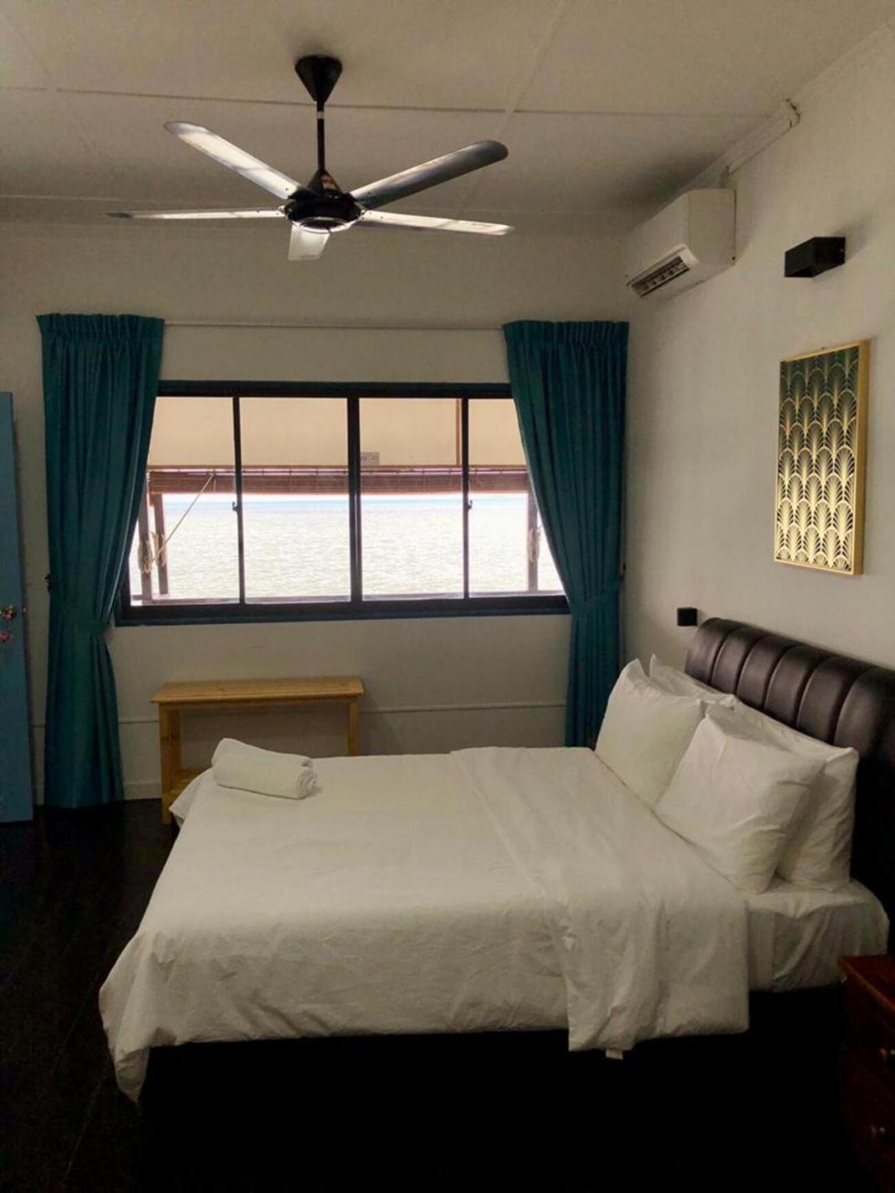 Seaside Travellers Inn Kinarut Bagian luar foto
