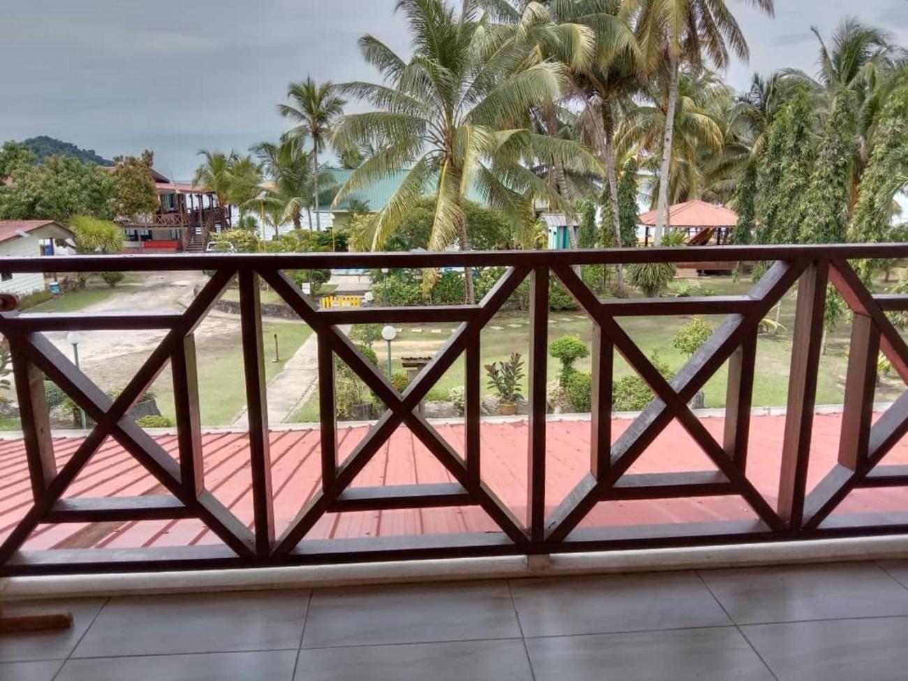 Seaside Travellers Inn Kinarut Bagian luar foto