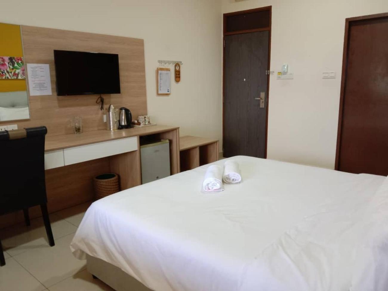 Seaside Travellers Inn Kinarut Bagian luar foto