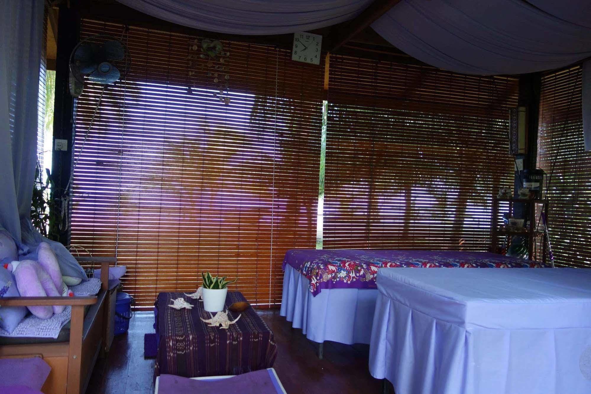Seaside Travellers Inn Kinarut Bagian luar foto
