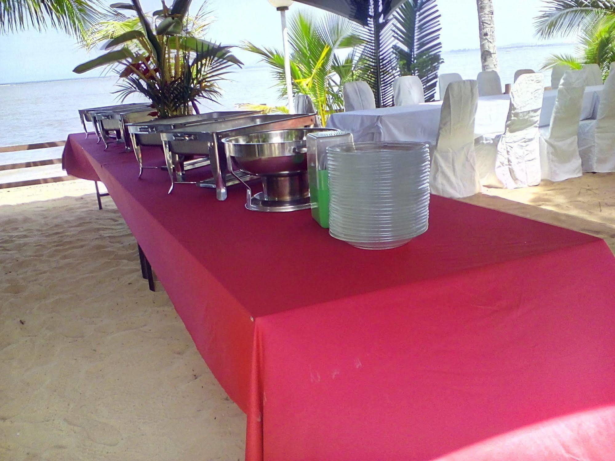 Seaside Travellers Inn Kinarut Bagian luar foto